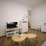 Rentalsevilla Luminoso Apartamento Por Casa Pilatos