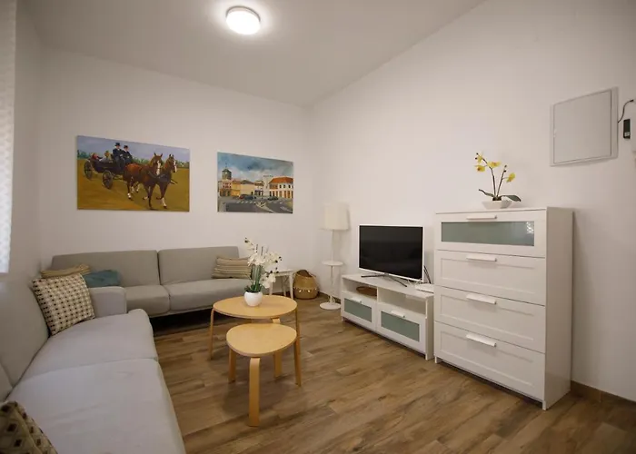 Rentalsevilla Luminoso Apartamento Por Casa Pilatos