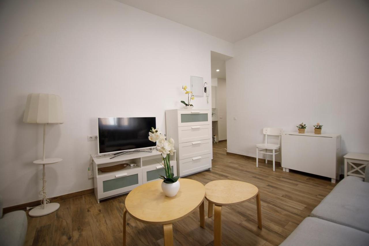 Rentalsevilla Luminoso Apartamento Por Casa Pilatos * Séville